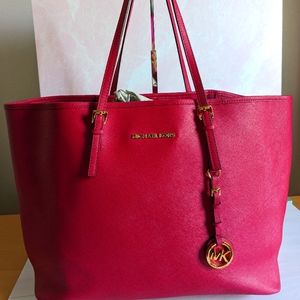 Michael Kors tote